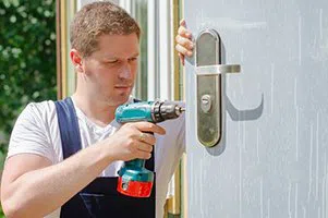 Super Locksmith Service San Antonio, TX 210-780-7332 - lock-changing