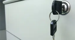 Super Locksmith Service San Antonio, TX 210-780-7332 - unlocking-file-cabinet